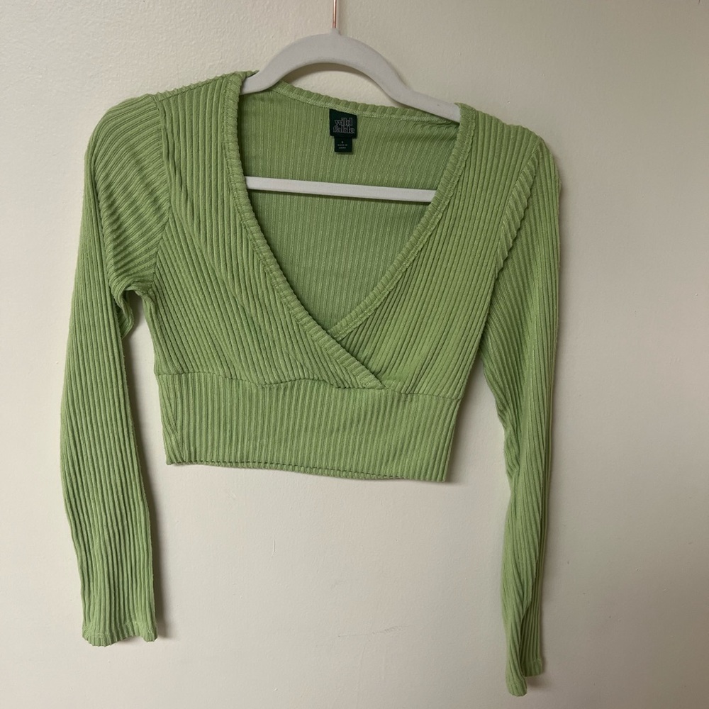 Green Long Sleeve Slightly Cropped Top